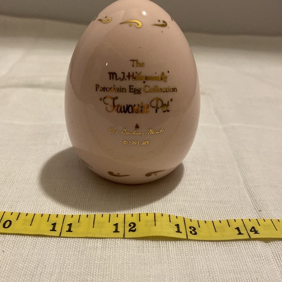 1993 Danbury Mint Hummel Porcelain Egg - Picture 2 of 6